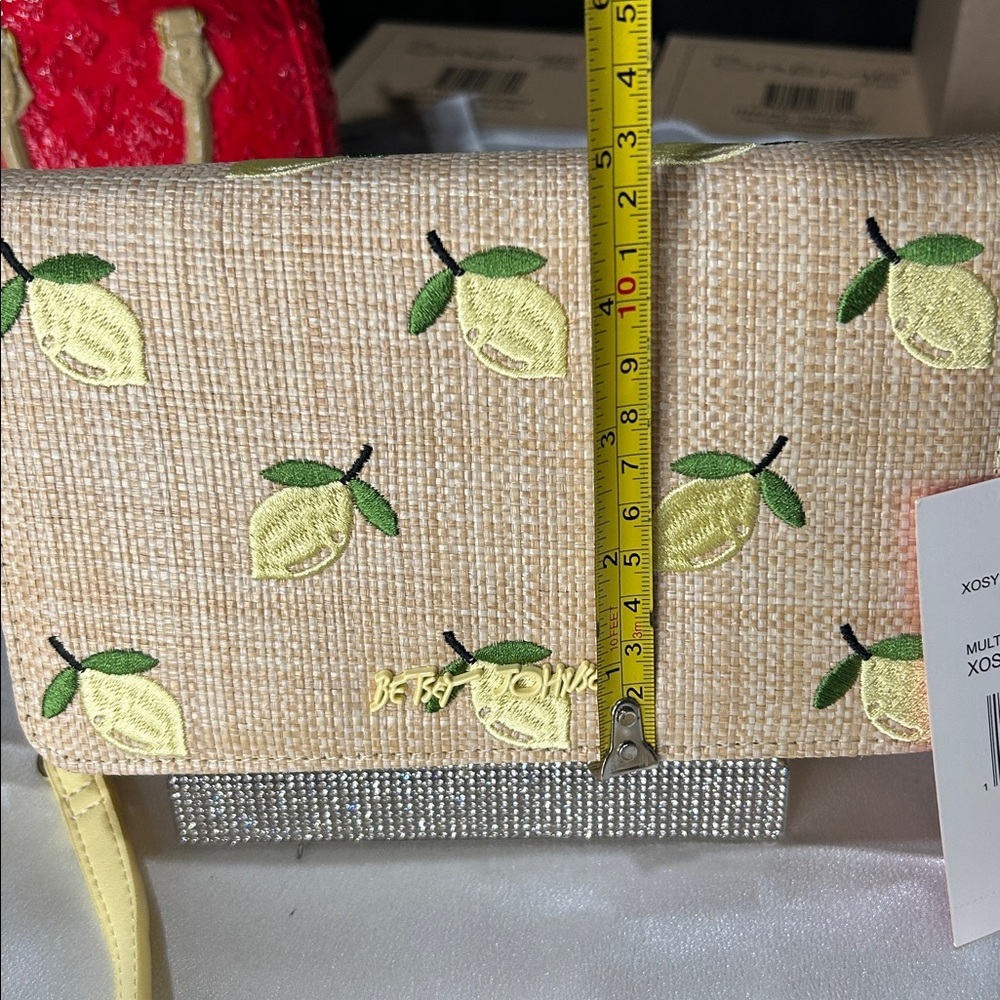 Betsey Johnson lemon yellow crossbody bag brand new shoulder - Picture 7 of 7
